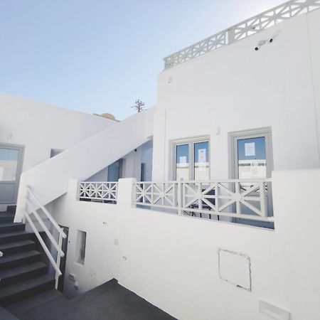 Low Cost Fira Center Rooms Dış mekan fotoğraf